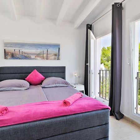 Villa Lumi-Oleanda 8 Pers Am Yachthafen Cala D' Or Cala d'Or  Bagian luar foto