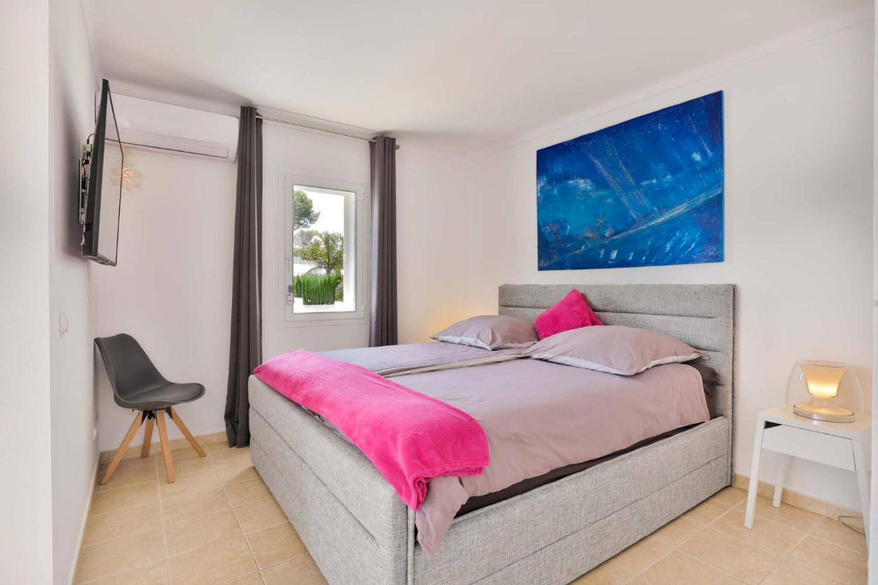 Villa Lumi-Oleanda 8 Pers Am Yachthafen Cala D' Or Cala d'Or  Bagian luar foto